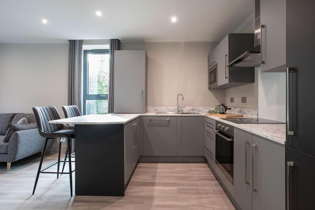 Stunning 2Br Next To The City Airport Bhd - Free Parking Belfast Extérieur photo