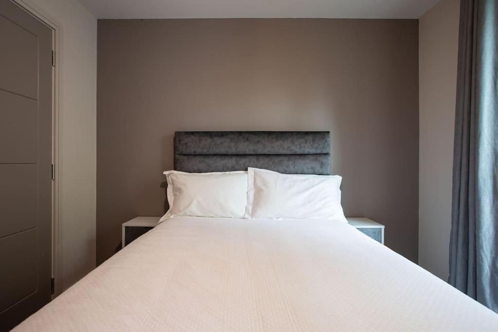 Stunning 2Br Next To The City Airport Bhd - Free Parking Belfast Extérieur photo